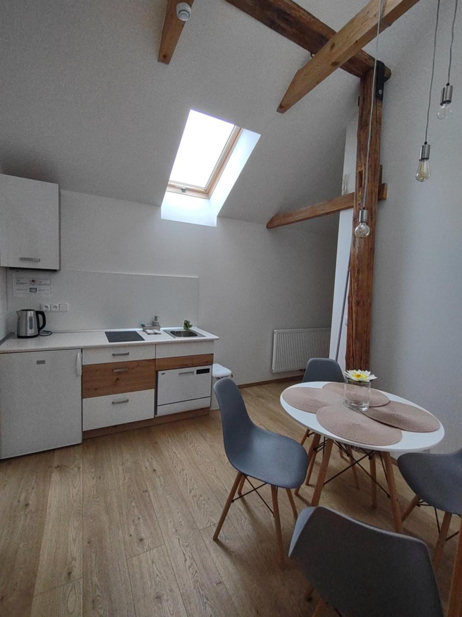 Pekloveske Apartmany V Ceskem Raji Železnice Exteriér fotografie